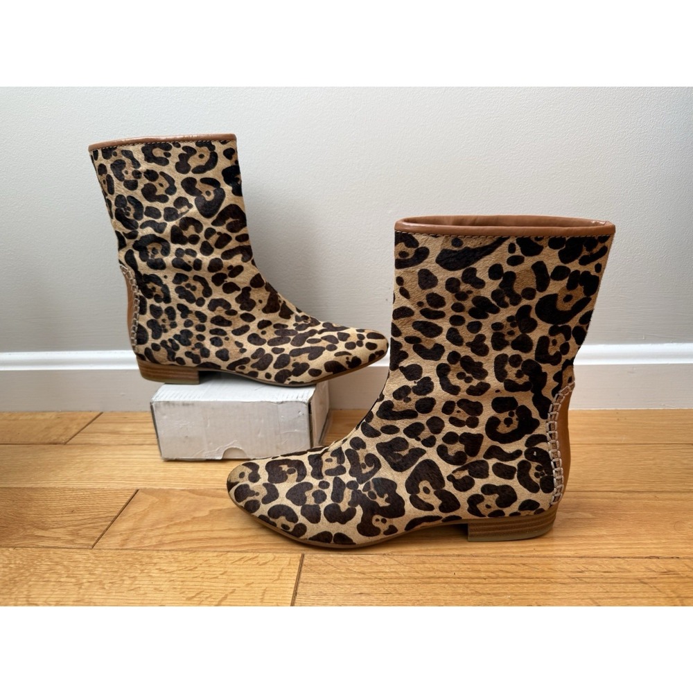 B.‎ Makowsky Women's Leopard Ankle Booties Size 9M Tan Brown Leather Calf Hair
